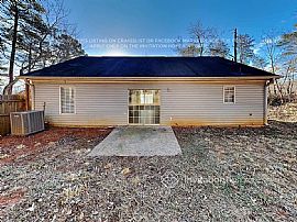 6955 Crystal Cove Trl, Gainesville, Ga 30506 House For Rent in Gainesville, GA (Photo 2 of 12)