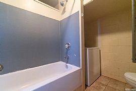 92-765 Nohopono St # B, Kapolei, Hi 96707 House For Rent in Kapolei, HI (Photo 8 of 10)