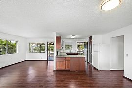 73-1226 Melomelo St, Kailua Kona, Hi 96740 House For Rent  in Kailua Kona, HI (Photo 3 of 12)