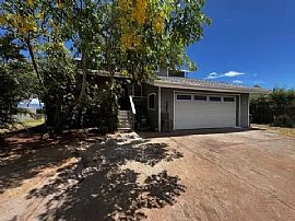 2392 Kamehameha V Hwy, Kaunakakai, Hi 96748 Lovely House in Kaunakakai, HI
