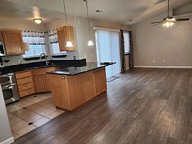 2657 W Beth Loop, Post Falls, Id 83854 Available House For Rent in Post Falls, ID (Photo 10 of 12)