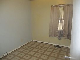 609 Hiawatha Dr, Ottawa, Il 61350 Available House For Rent  in Ottawa, IL (Photo 4 of 8)