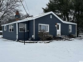 1619 N Arrow Ave, Peoria, Il 61604 Unique House For Rent in Peoria, IL