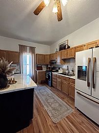 316 W 2nd Ave, Monmouth, Il 61462 Awesome House For Rent  in Monmouth, IL (Photo 5 of 8)