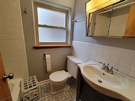 316 W 2nd Ave, Monmouth, Il 61462 Awesome House For Rent  in Monmouth, IL (Photo 6 of 8)