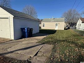 3637 Johnson Ave, Davenport, Ia 52802 Home Sweet Home  in Davenport, IA (Photo 2 of 12)