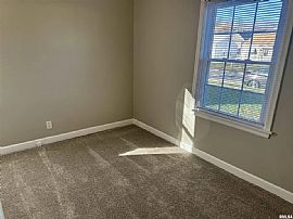 3637 Johnson Ave, Davenport, Ia 52802 Home Sweet Home  in Davenport, IA (Photo 8 of 12)