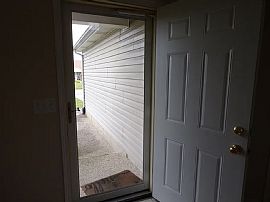 Beautiful Home For Your Comfort  in Louisville, KY (Photo 3 of 12)