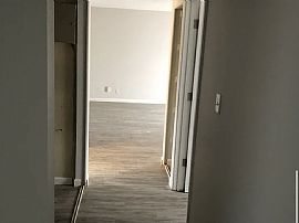 Beautiful Home For Your Comfort  in Shelbyville, KY (Photo 7 of 10)