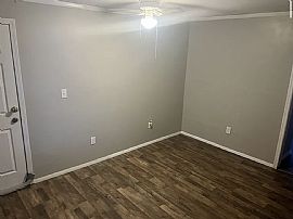 Beautiful Home For Your Comfort  in Richmond, KY (Photo 4 of 12)