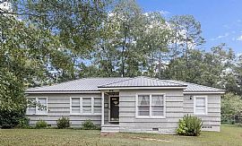 Beautiful Home For Your Comfort  in Dothan, AL