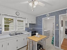 Beautiful Home For Your Comfort  in Dothan, AL (Photo 7 of 12)