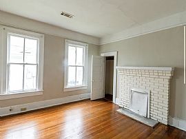 Beautiful Home For Your Comfort  in Montgomery, AL (Photo 4 of 10)