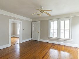 Beautiful Home For Your Comfort  in Montgomery, AL (Photo 5 of 10)