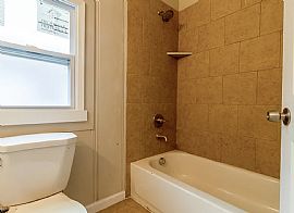 Beautiful Home For Your Comfort  in Montgomery, AL (Photo 9 of 10)