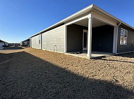 Beautiful Home For Your Comfort  in Northport, AL (Photo 4 of 12)