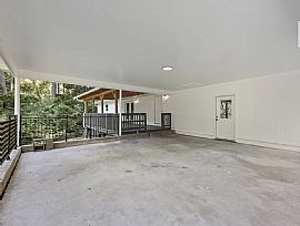 Beautiful Home For Your Comfort  in Enterprise, AL (Photo 3 of 12)