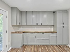 Beautiful Home For Your Comfort  in Enterprise, AL (Photo 9 of 12)