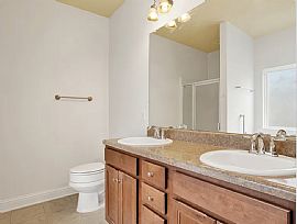 Beautiful Home For Your Comfort  in Fairhope, AL (Photo 10 of 12)