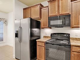 Beautiful Home For Your Comfort  in Fairhope, AL (Photo 7 of 12)