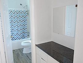 Beautiful Home For Your Comfort  in Bay Minette, AL (Photo 11 of 12)