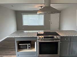 Beautiful Home For Your Comfort  in New Hope, AL (Photo 5 of 12)