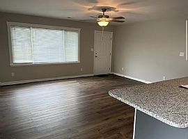 Beautiful Home For Your Comfort  in New Hope, AL (Photo 6 of 12)