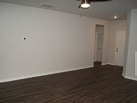 Beautiful Home For Your Comfort  in Odenville, AL (Photo 7 of 12)