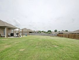 Beautiful Home For Your Comfort  in Elkmont, AL (Photo 3 of 12)