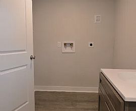 Beautiful Home For Your Comfort  in Cheyenne, WY (Photo 12 of 12)