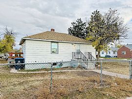 Beautiful Home For Your Comfort  in Cheyenne, WY (Photo 2 of 12)