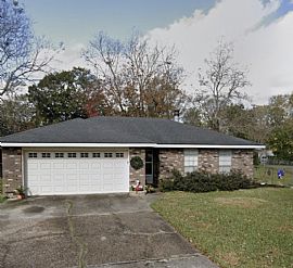 112 Flowerwood Ct Luling, La 70070 House For Rent in Luling, LA