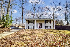 9410 Fletcher Ave, Clinton, Md 20735 in Clinton, MD