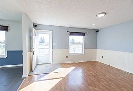 Beautiful Home For Your Comfort  in Cheyenne, WY (Photo 4 of 12)