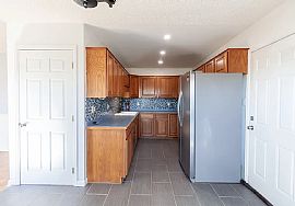 Beautiful Home For Your Comfort  in Cheyenne, WY (Photo 6 of 12)