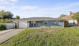 House For Rent.  in Dallas, TX