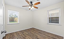 House For Rent.  in Dallas, TX (Photo 8 of 10)