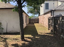 House For Rent.  in Irving, TX (Photo 11 of 11)