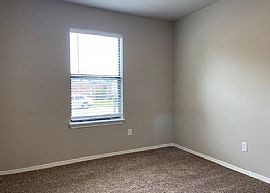 House For Rent.  in Irving, TX (Photo 6 of 11)