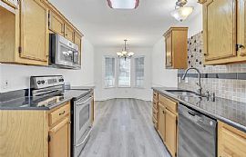 House For Rent.  in Kaufman, TX (Photo 3 of 11)