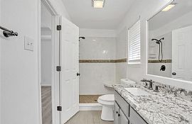 House For Rent.  in Kaufman, TX (Photo 6 of 11)