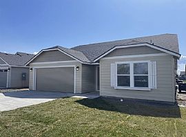 House For Rent  in Moses Lake, WA