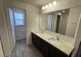 House For Rent  in Moses Lake, WA (Photo 7 of 12)