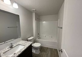 House For Rent  in Moses Lake, WA (Photo 8 of 12)