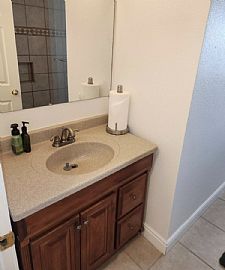 Charming Single Family Home  in Lynnwood, WA (Photo 8 of 11)