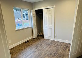 Beautiful Single Family Home  in Seattle, WA (Photo 6 of 9)