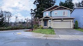 Beautiful Single Family Home  in Kent, WA