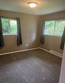 Charming Single Family Home For Rent  in Aberdeen, WA (Photo 6 of 10)