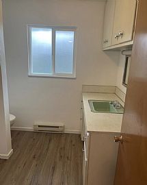 Charming Single Family Home For Rent  in Aberdeen, WA (Photo 9 of 10)