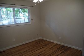 Beautiful Home For Rent  in Tigard, OR (Photo 4 of 10)